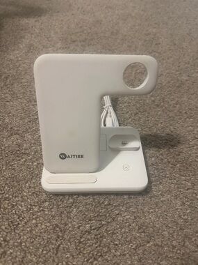 Waitiee White 3-in-1 Wireless Charging Stand